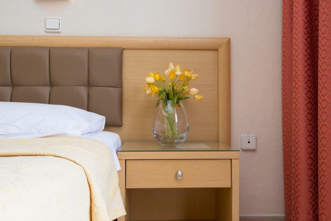 Hotel Villa Natassa Szkála Rahoníu Kültér fotó